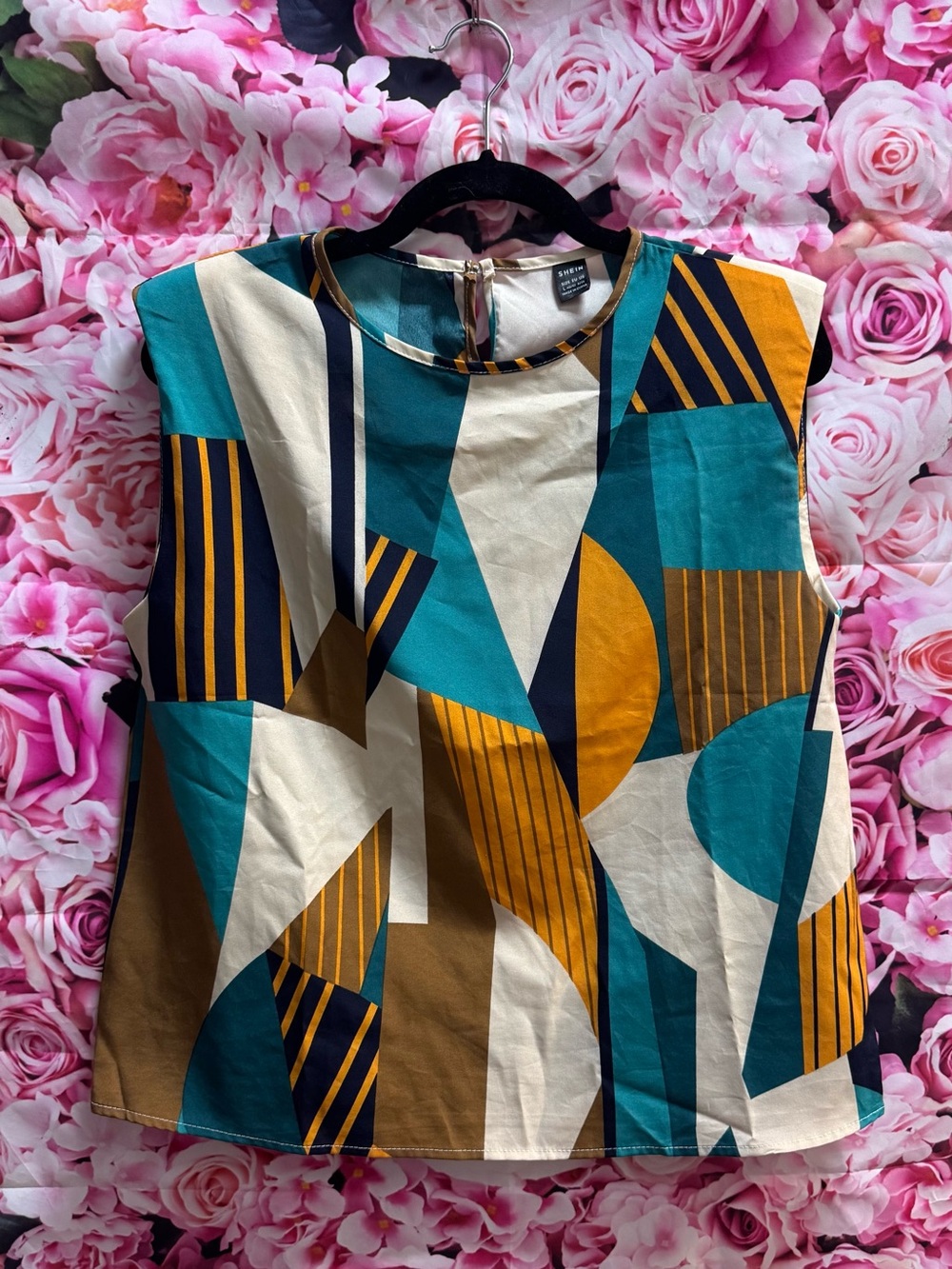 SHEIN Geometric Print Sleeveless Top in Teal, Mustard & Cream